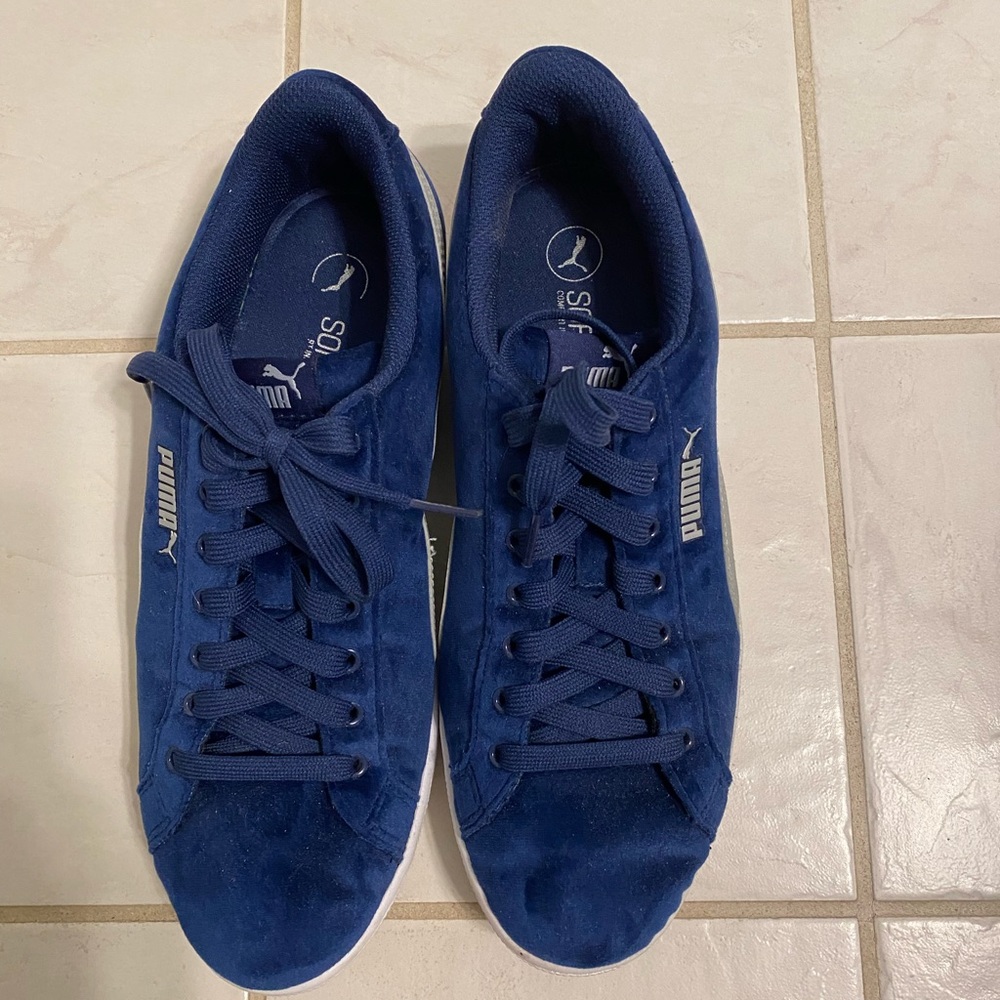Puma Women’s Blue Suede Sneakers